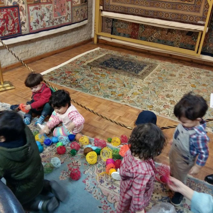 بازدید خردسالان از موزه رسام عربزاده